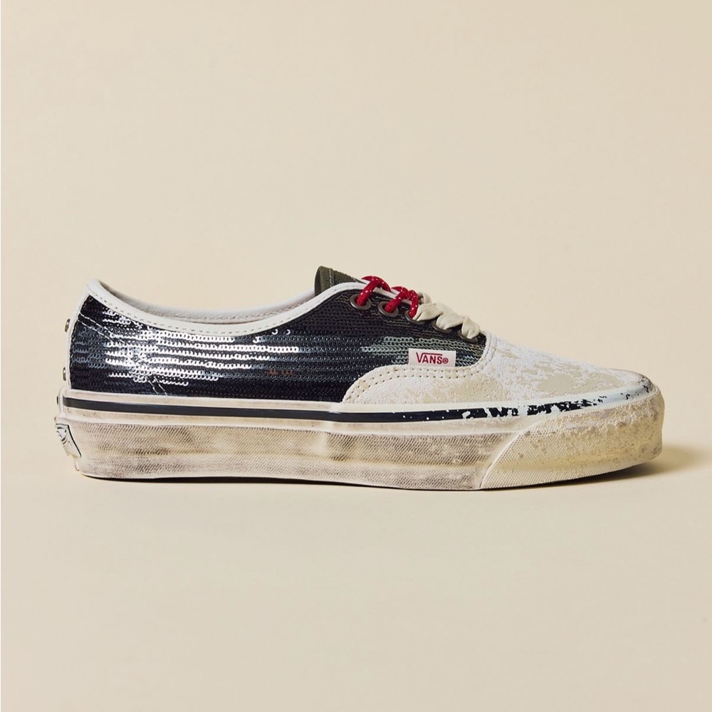 Vans Premium Authentic Charms Sneaker